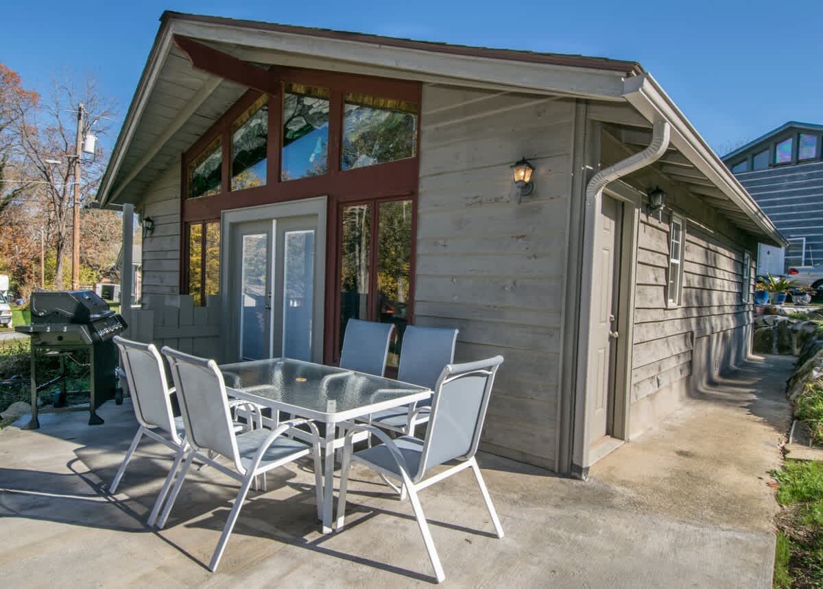 Hendersonville Vacation Rental