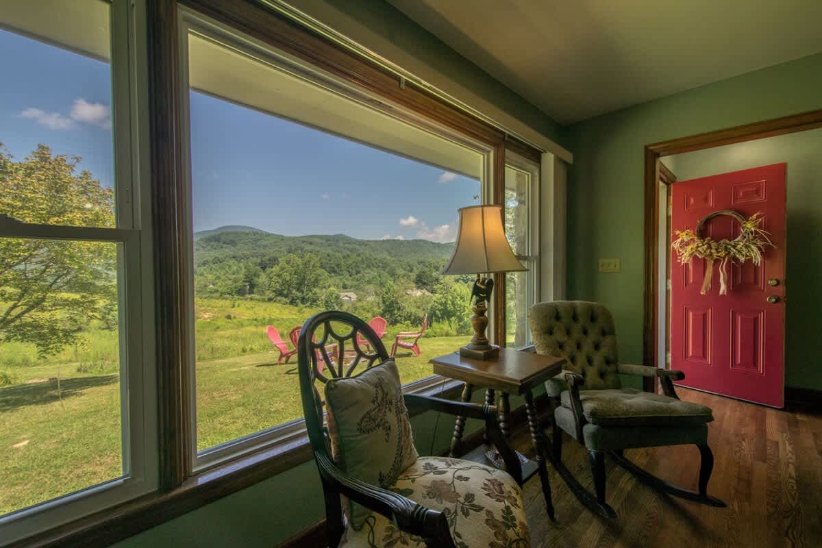 Hendersonville Vacation Rental