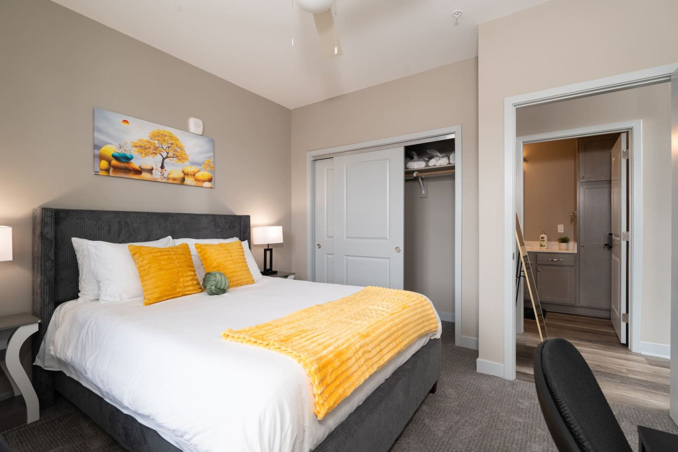 Whitestown Vacation Rental