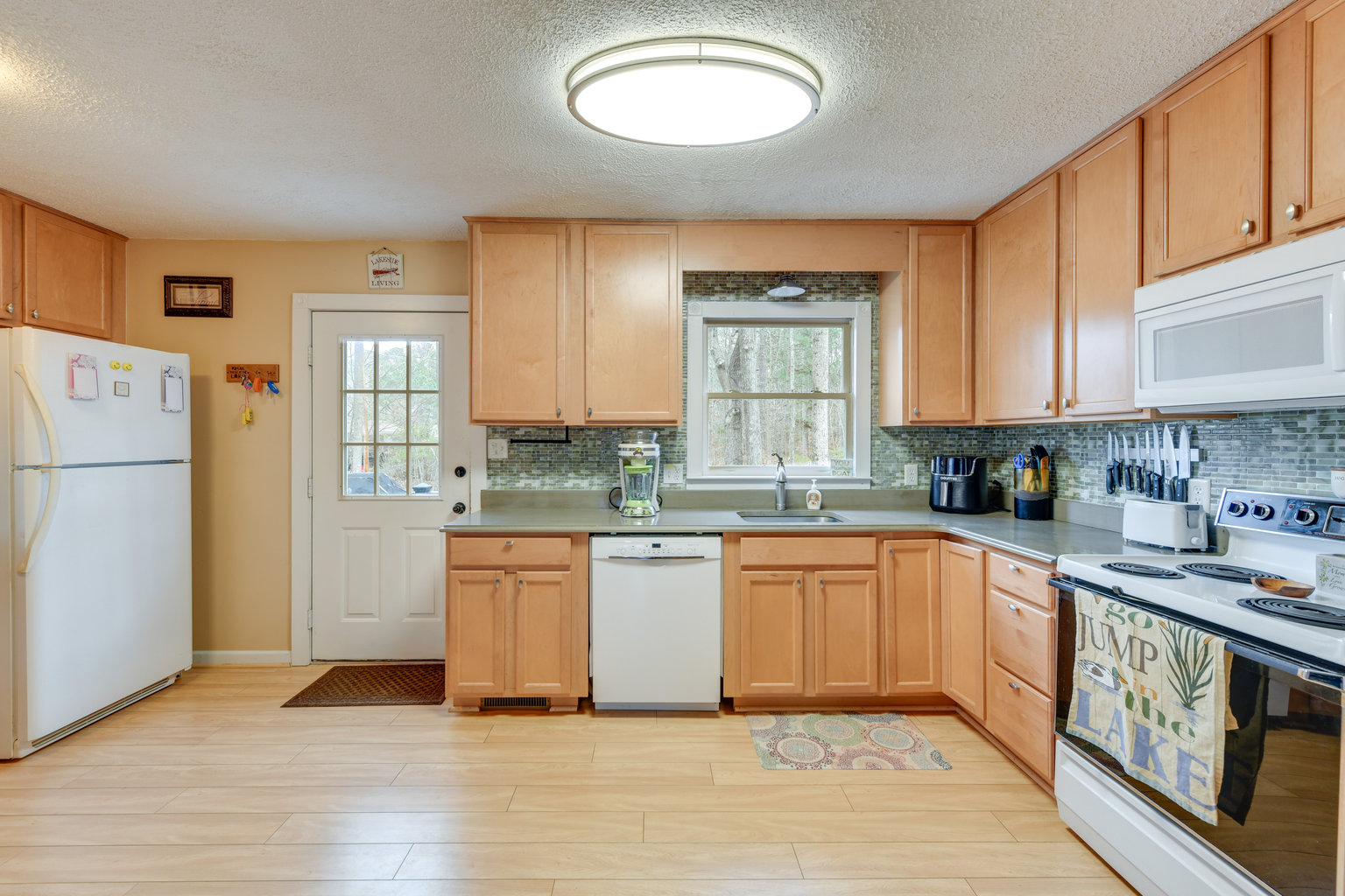 Bracey Vacation Rental