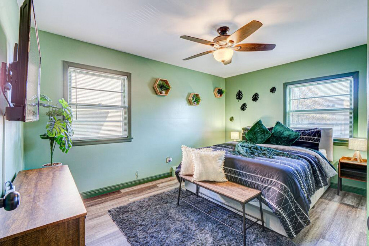 Elmwood Park Vacation Rental