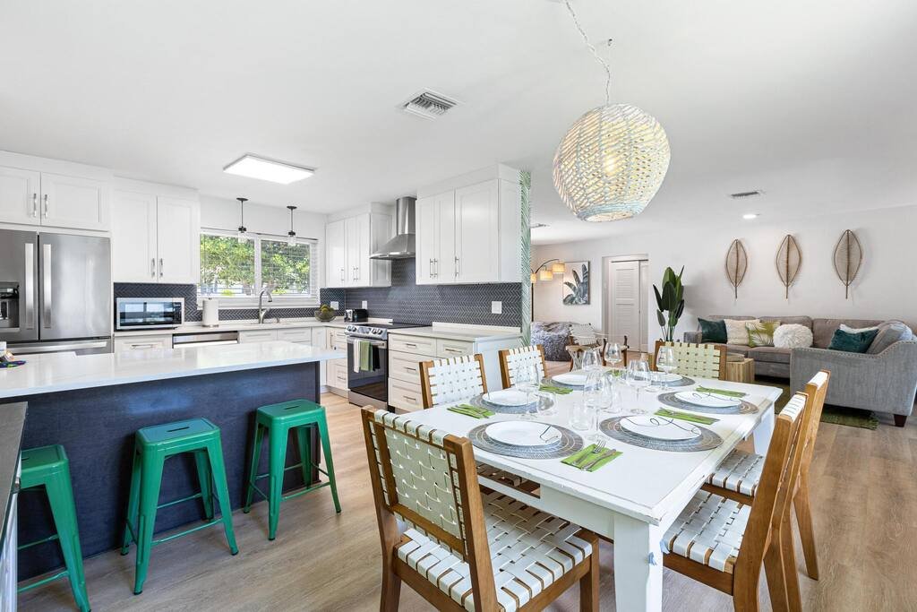 Lighthouse Point Vacation Rental