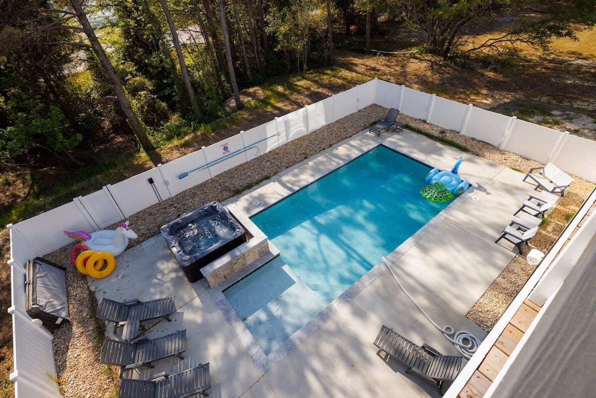 Corolla Vacation Rental