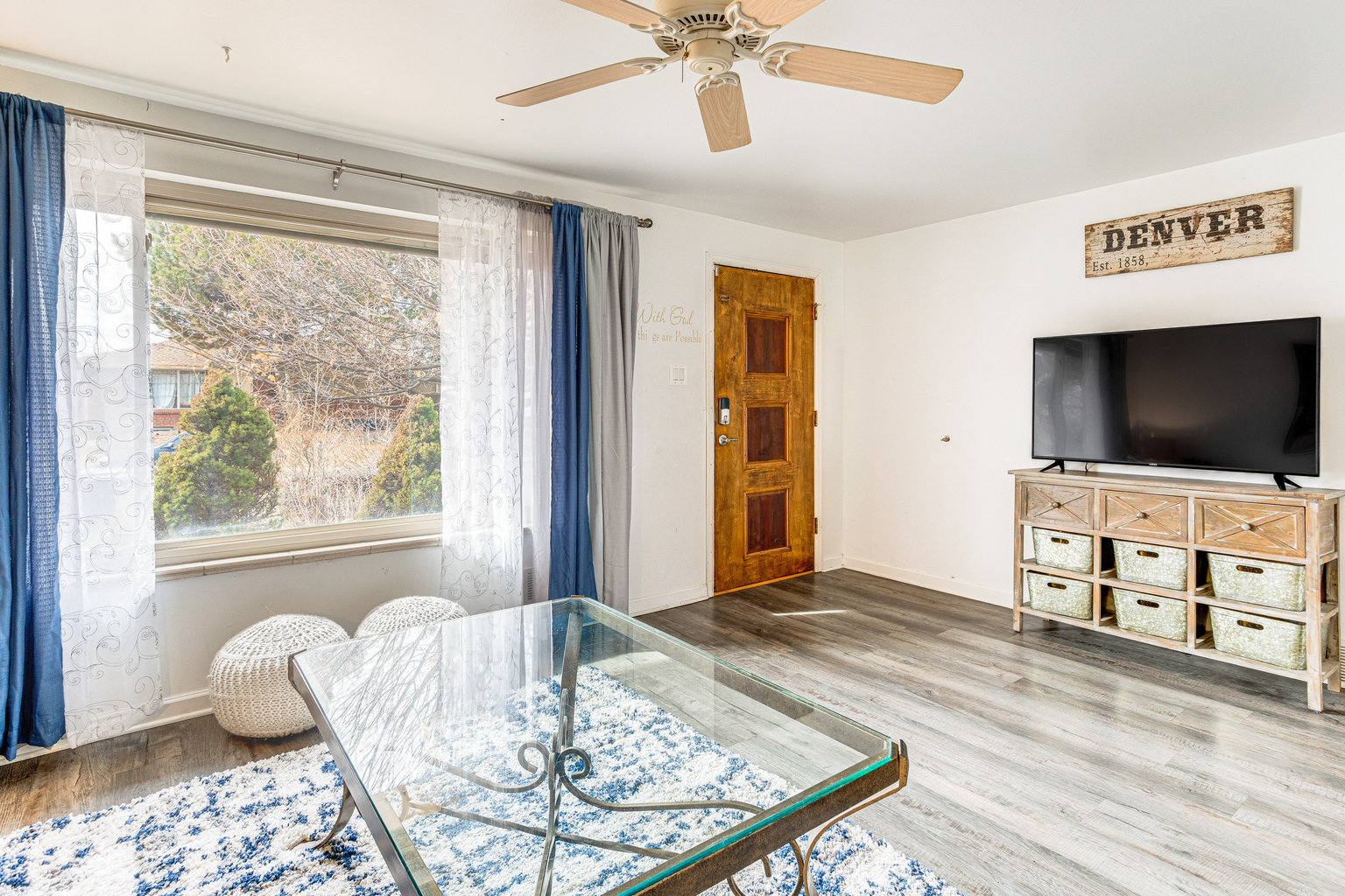 Aurora Vacation Rental