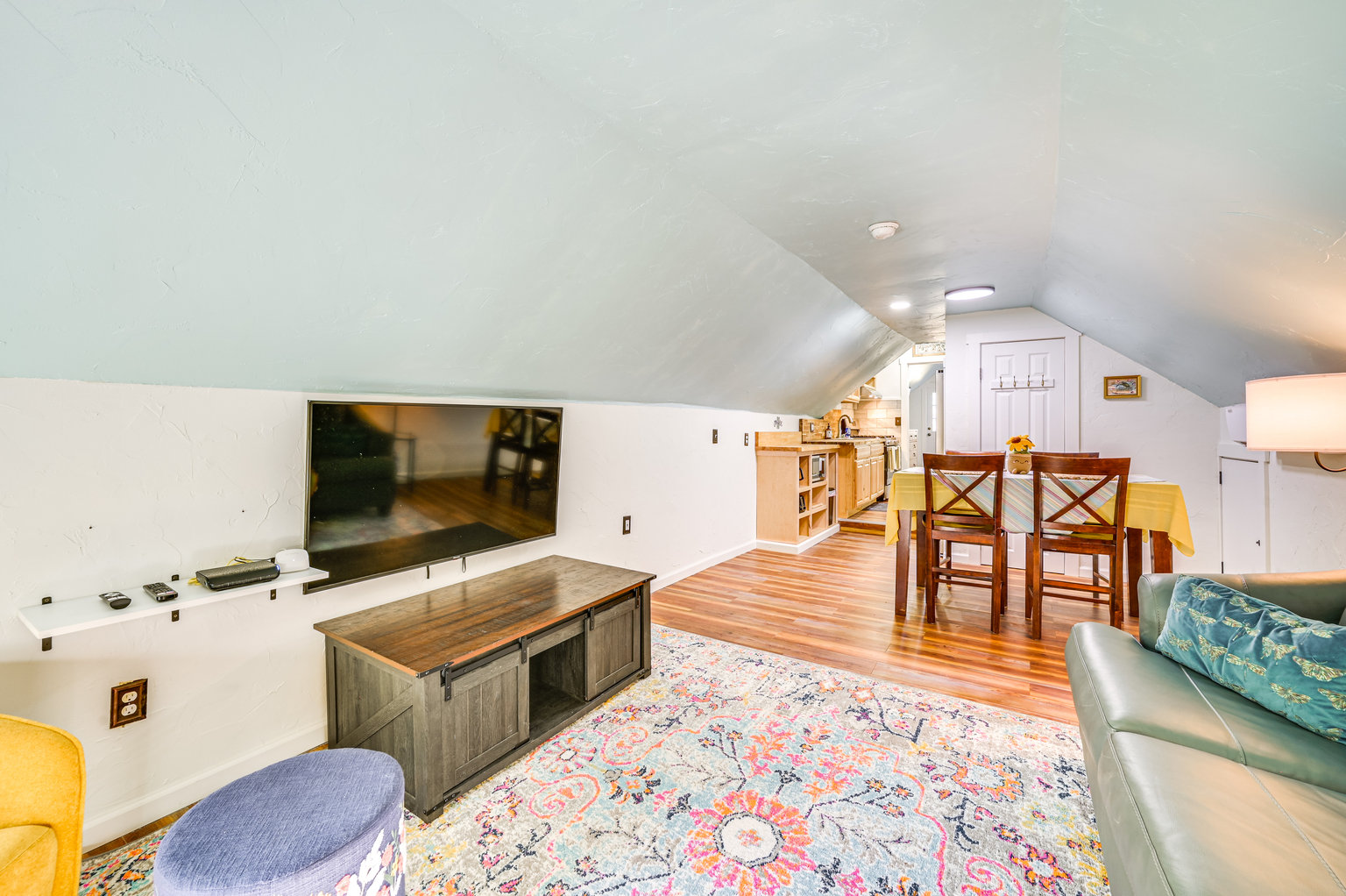 Aurora Vacation Rental