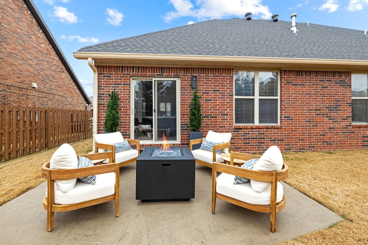 Rogers Vacation Rental