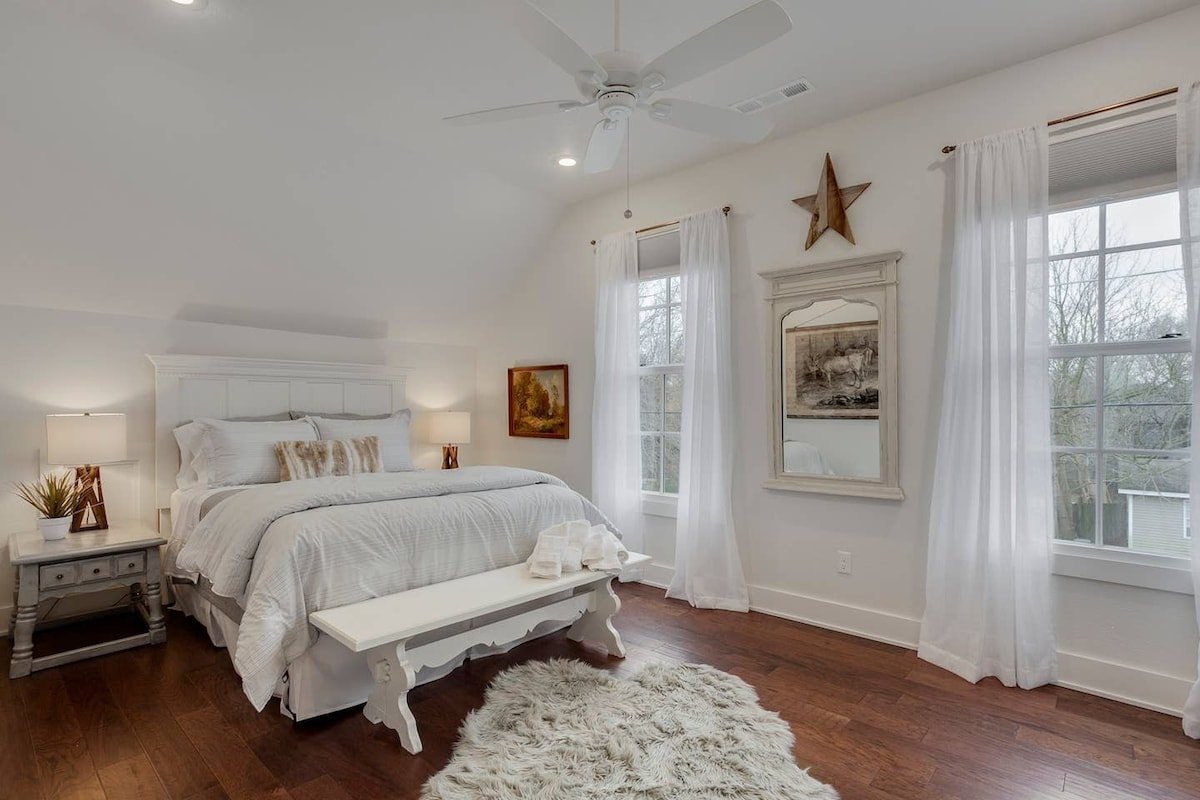 Fayetteville Vacation Rental