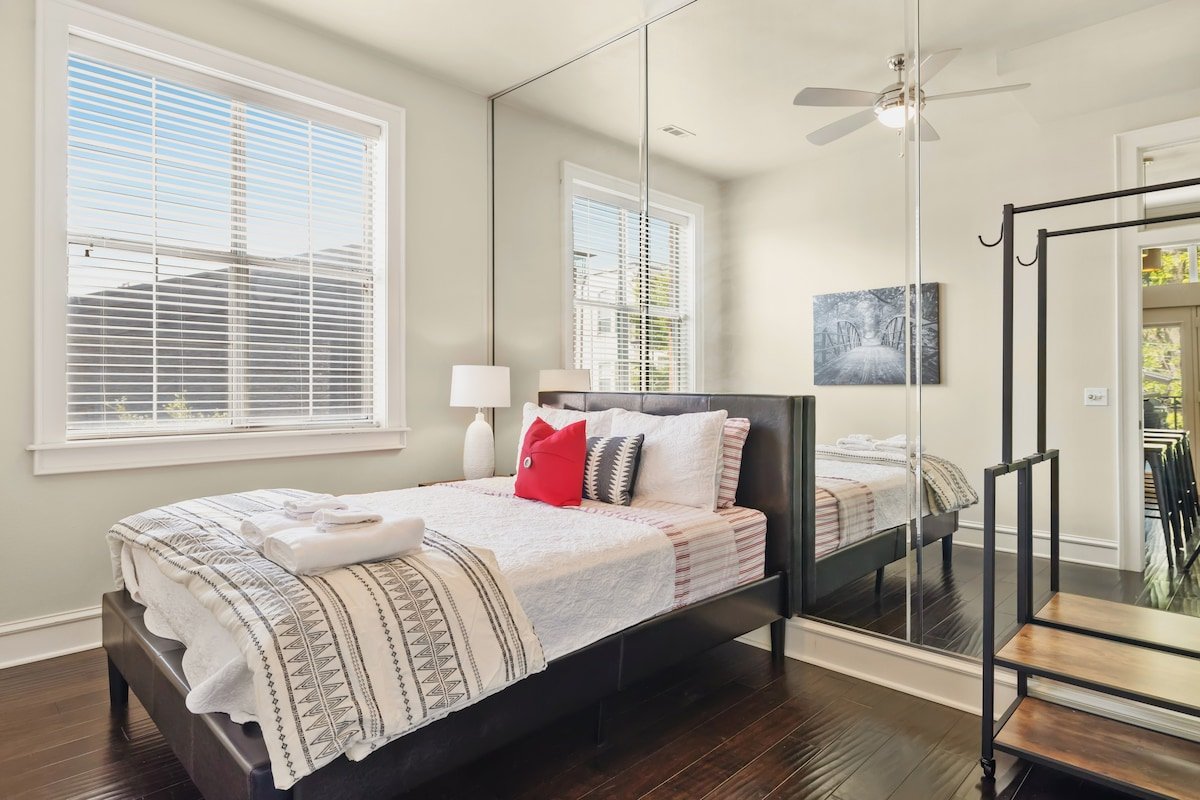 Fayetteville Vacation Rental