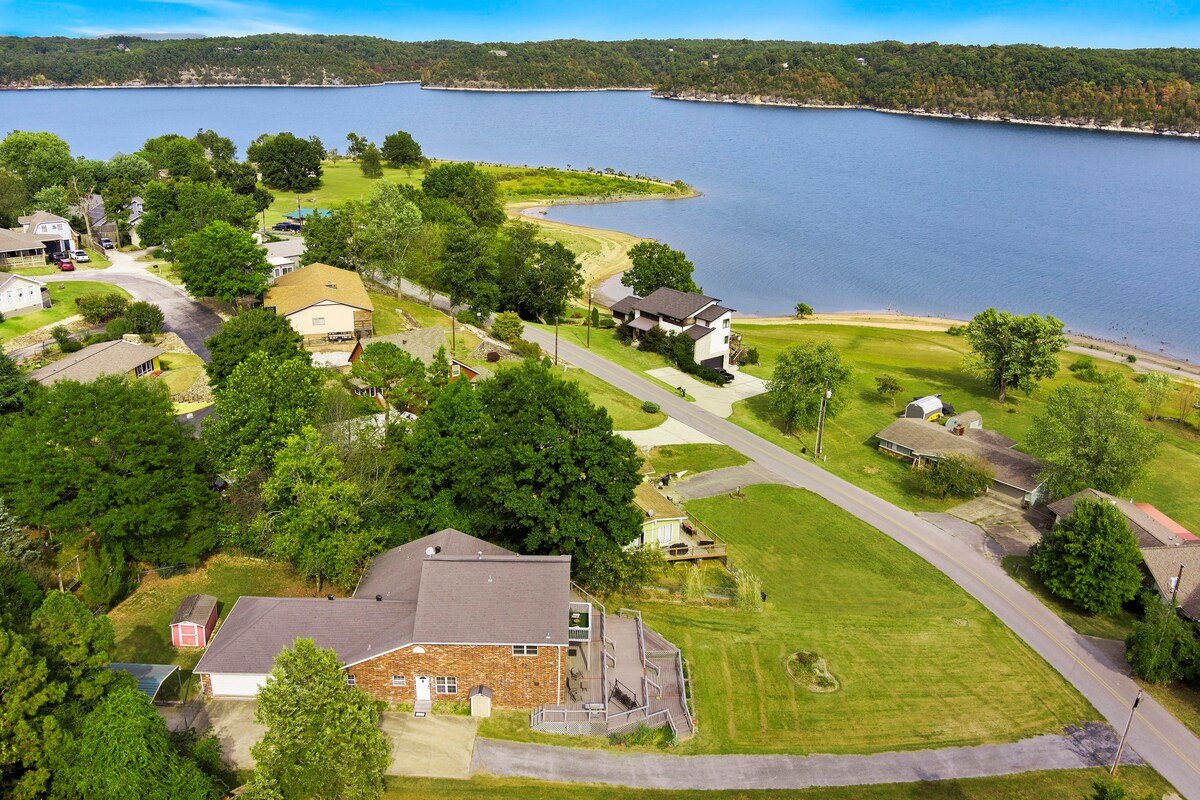 Rogers Vacation Rental