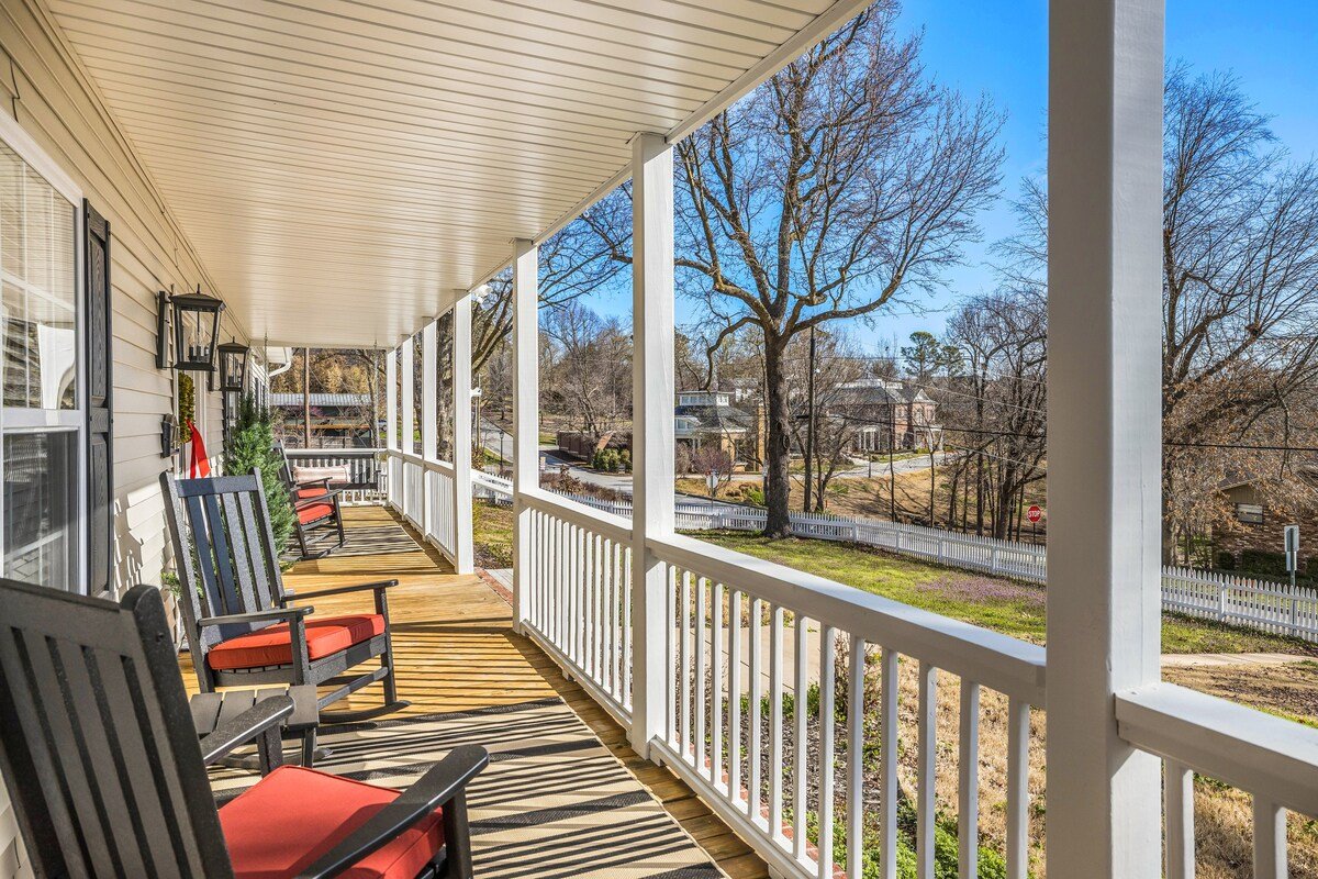 Fayetteville Vacation Rental