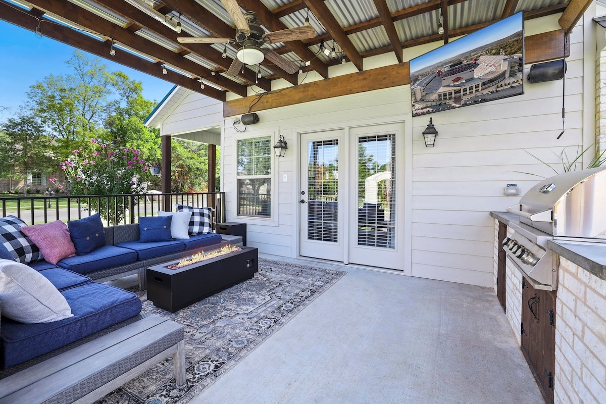 Fayetteville Vacation Rental