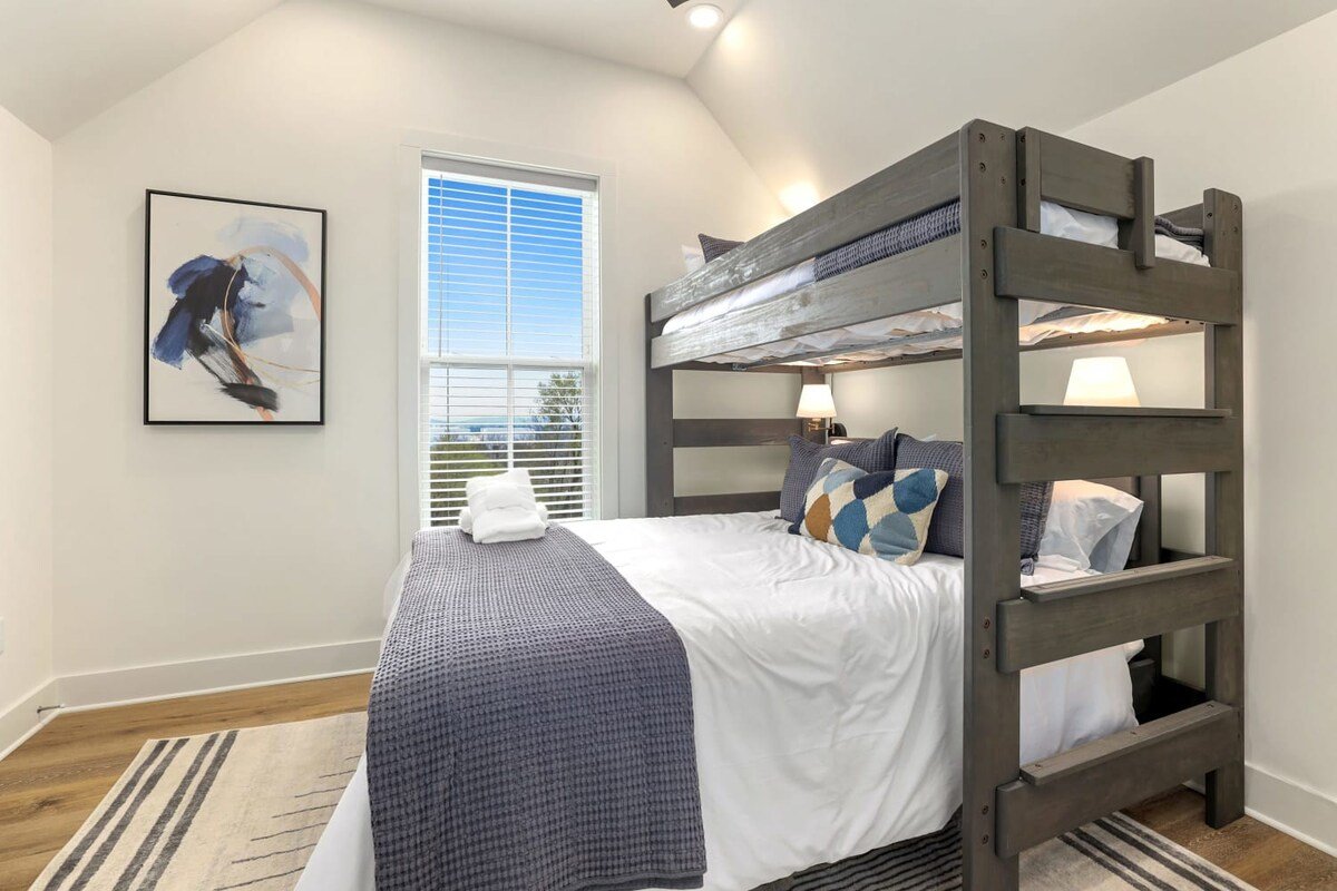 Fayetteville Vacation Rental