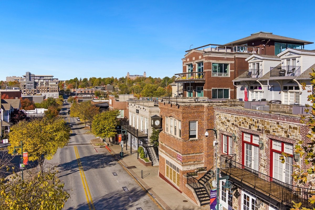 Fayetteville Vacation Rental