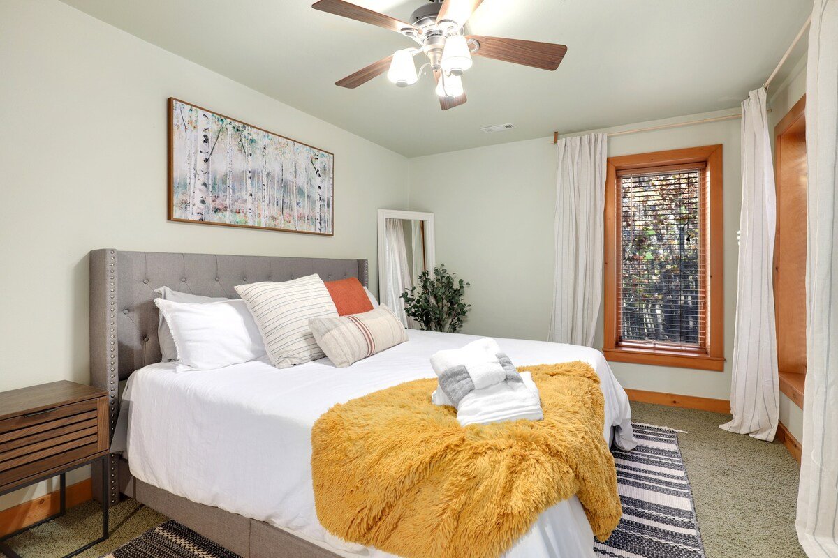 Rogers Vacation Rental