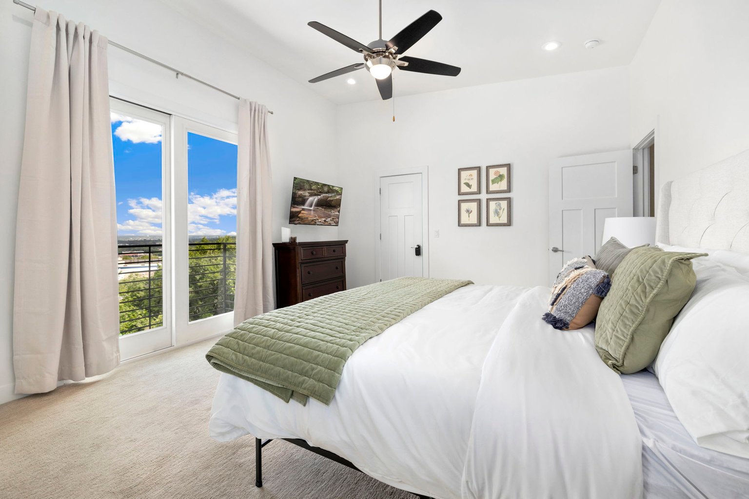 Fayetteville Vacation Rental