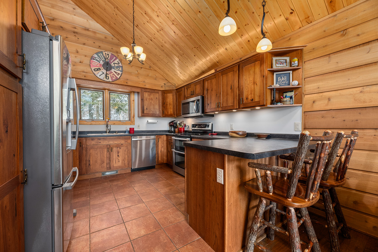 Lake Tomahawk Vacation Rental