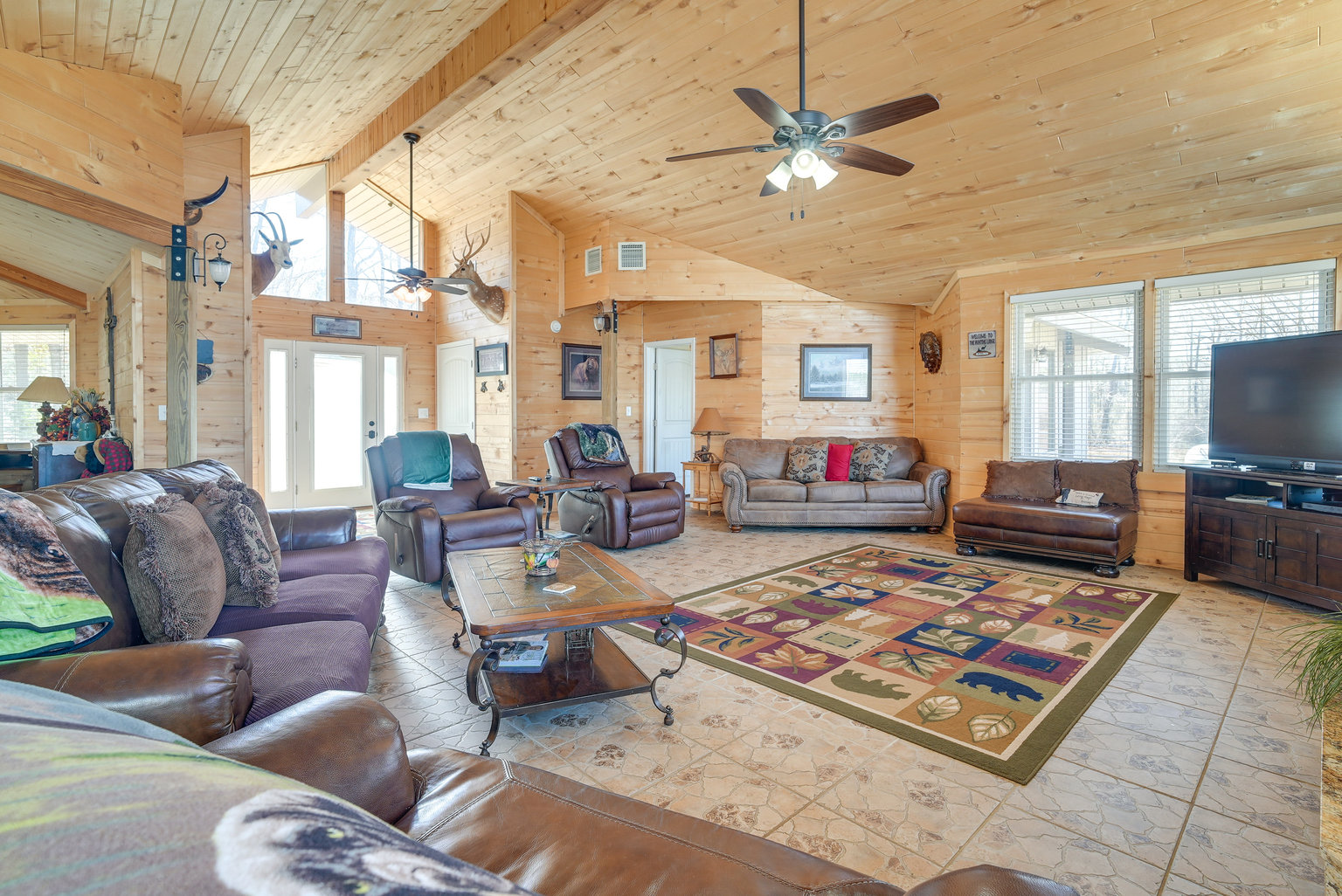 Many Vacation Rental