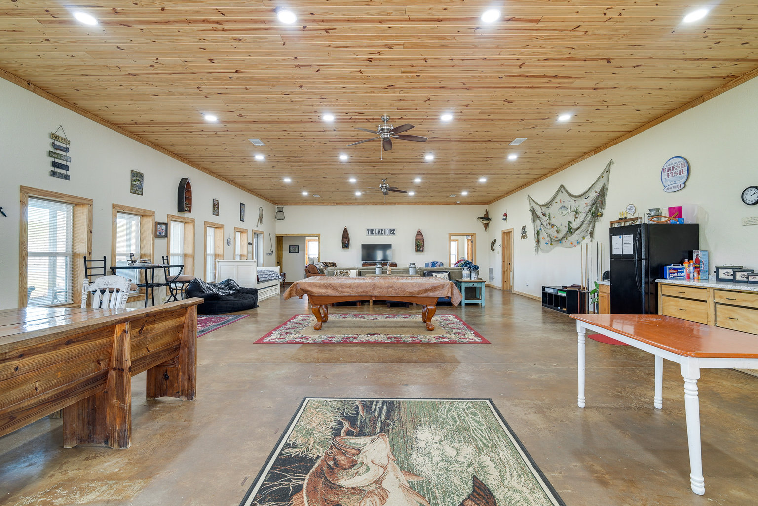 Many Vacation Rental