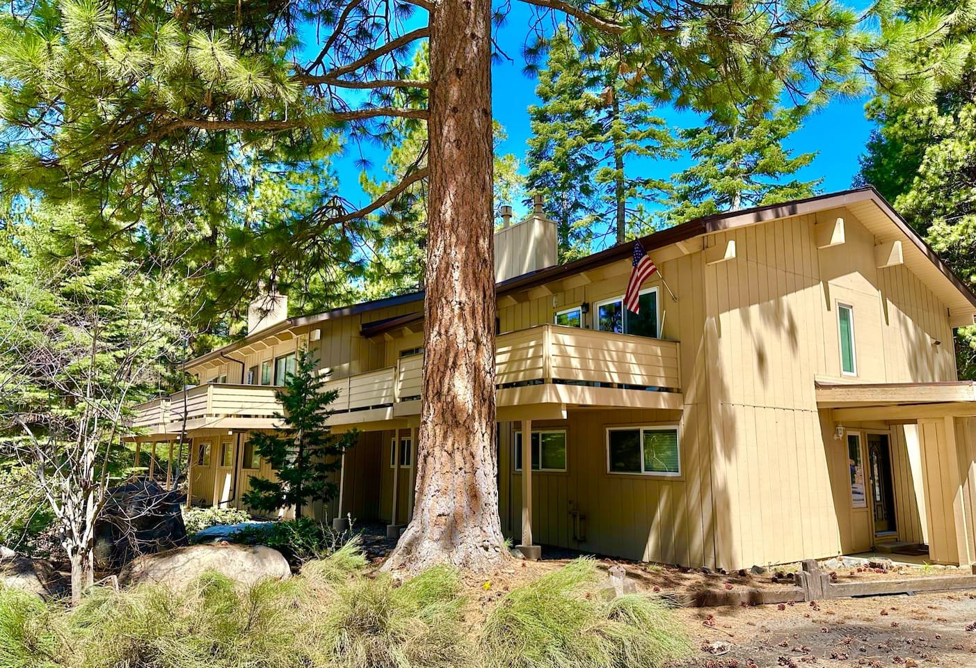 Incline Village, NV 89451, USA