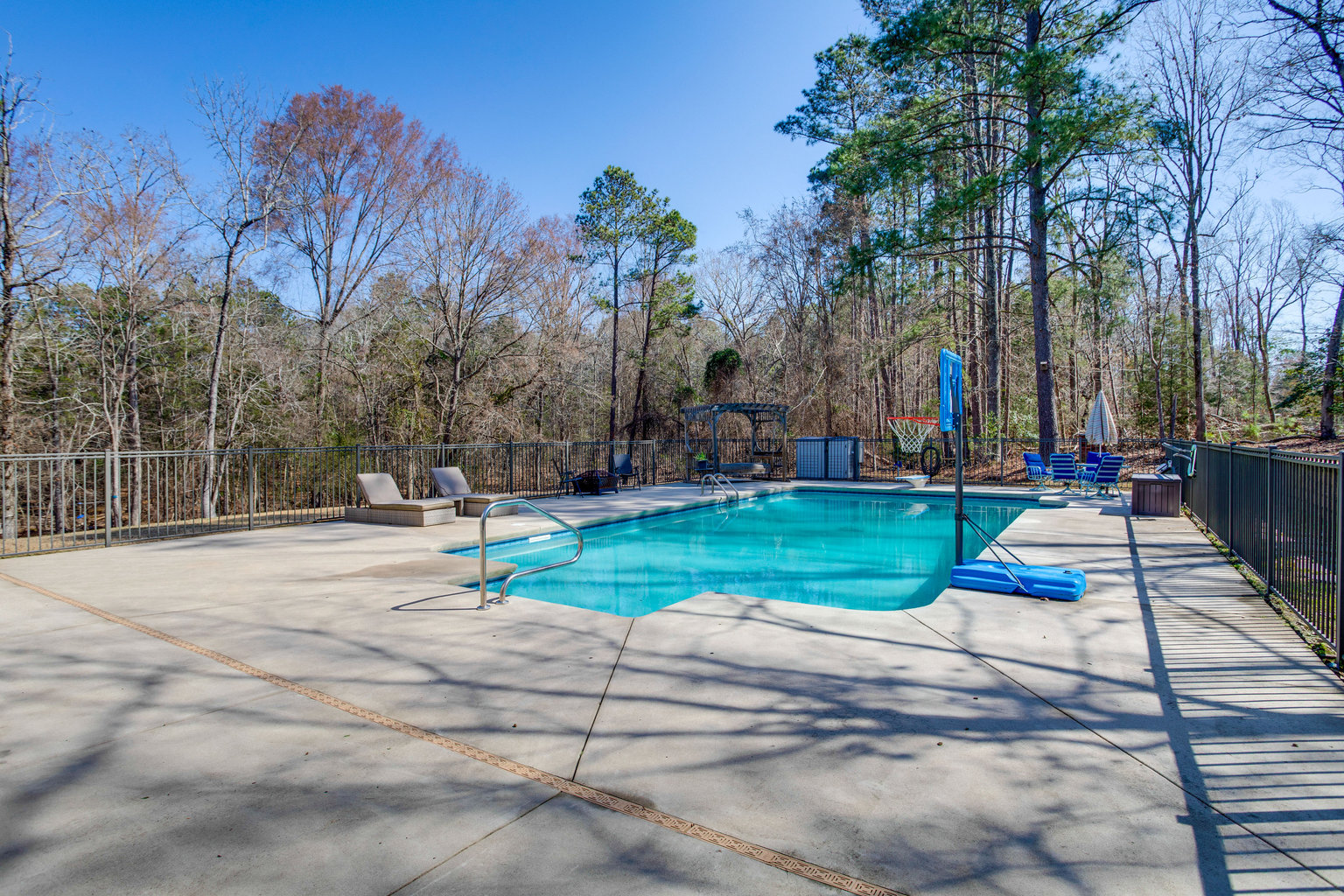 Chapin Vacation Rental