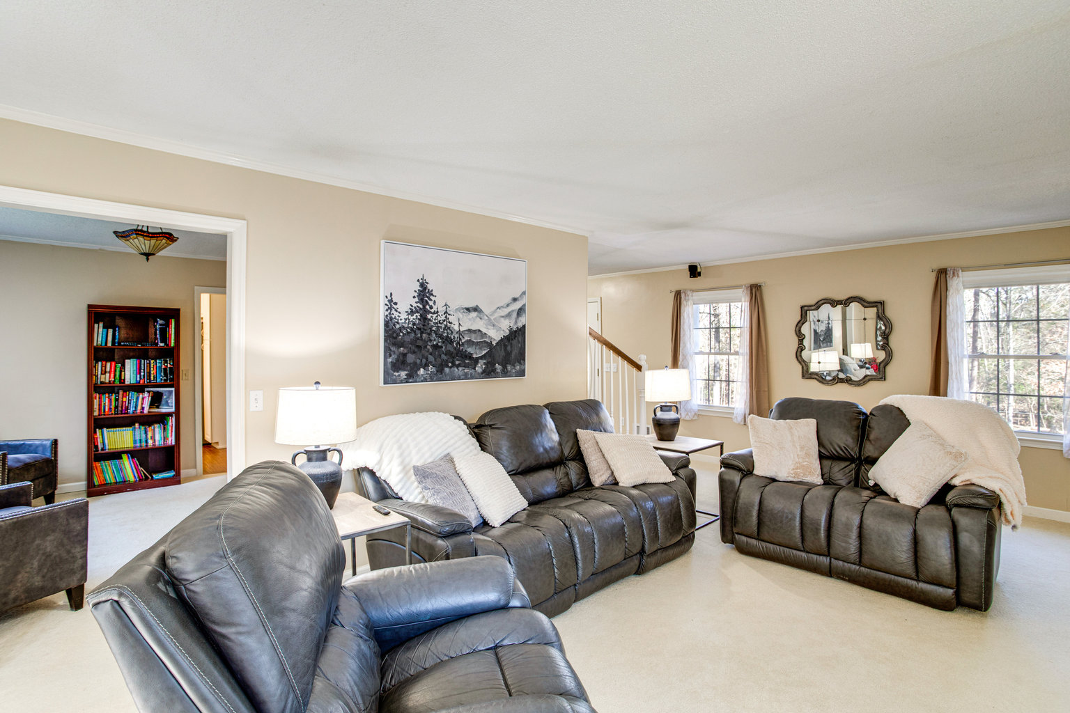 Chapin Vacation Rental