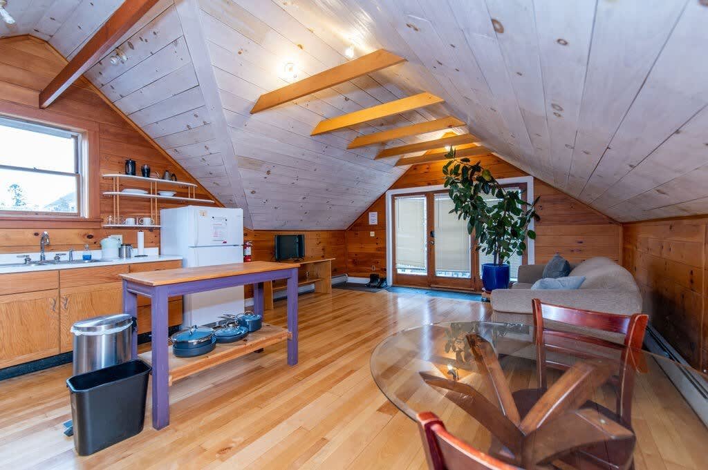 Burlington Vacation Rental