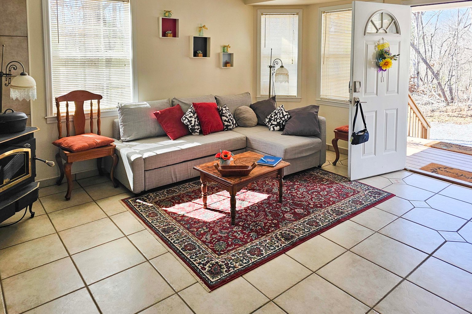 Tamassee Vacation Rental