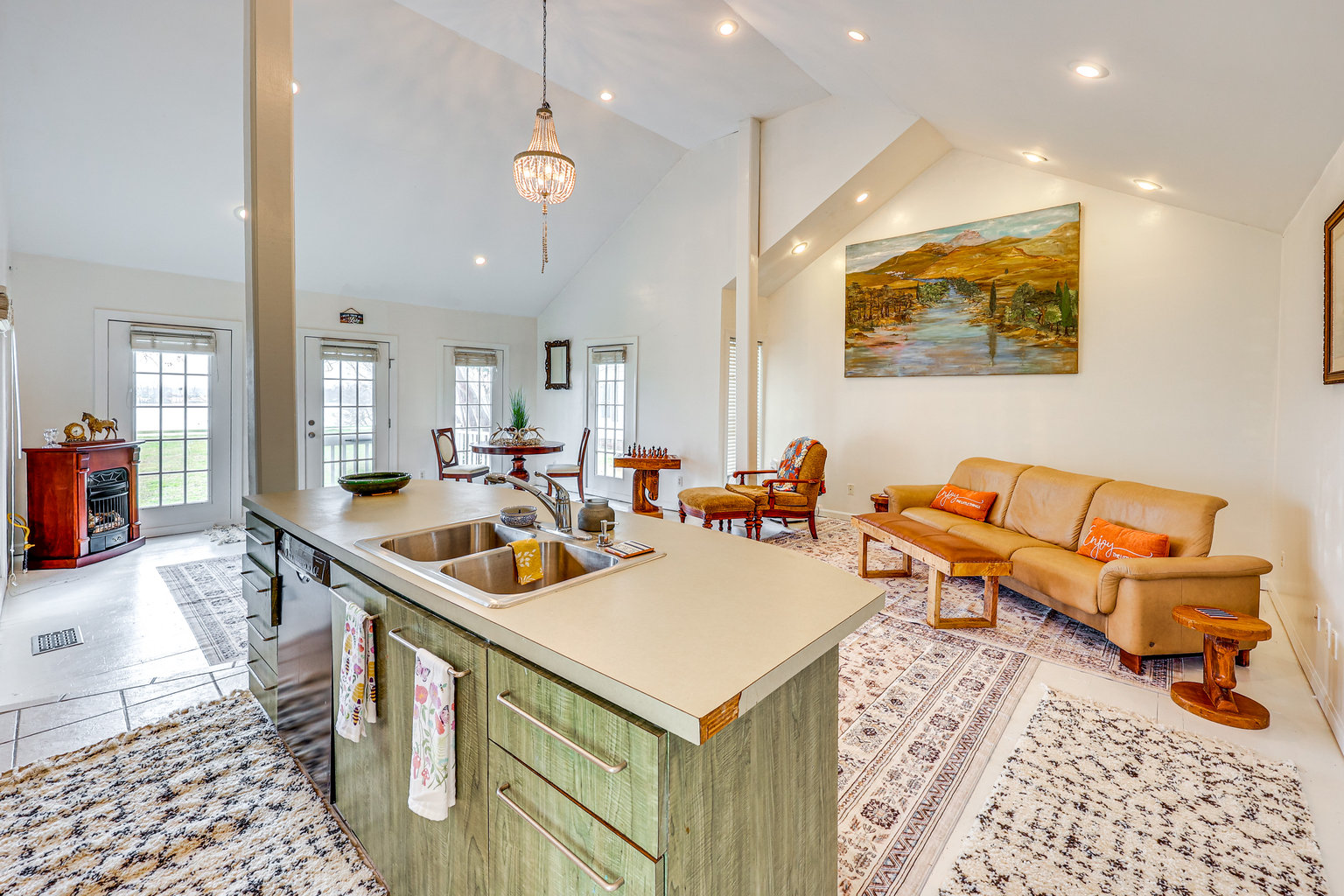 Lake Village Vacation Rental