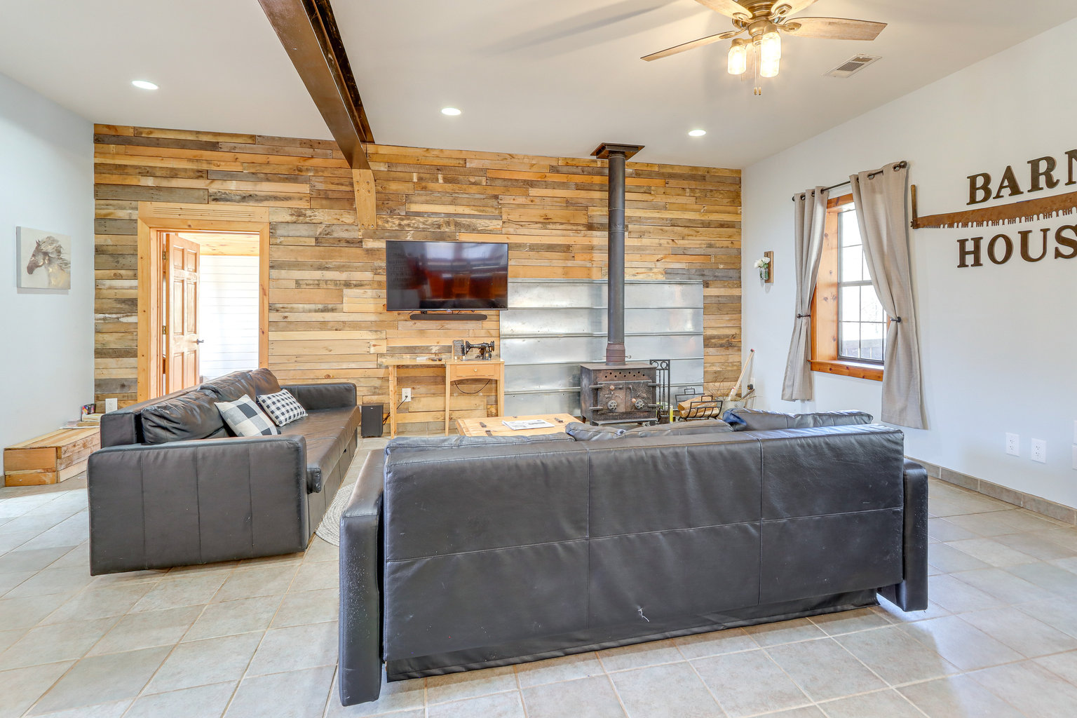 Cherry Log Vacation Rental