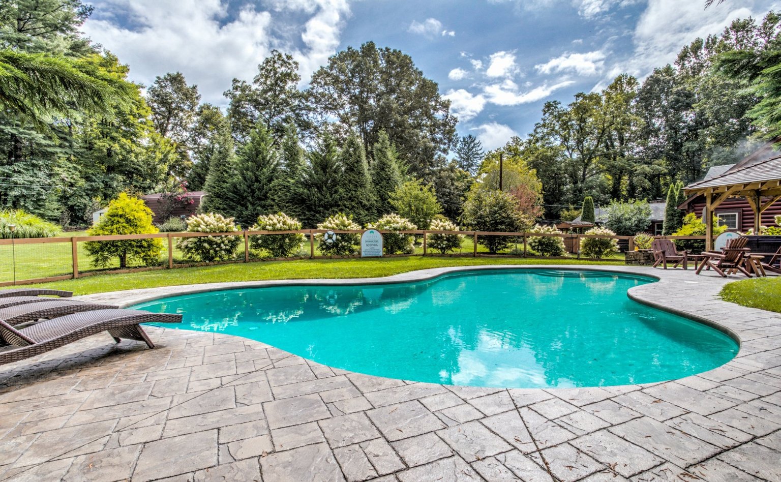 Mills River Vacation Rental