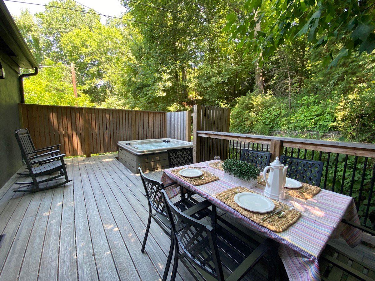 Tryon Vacation Rental