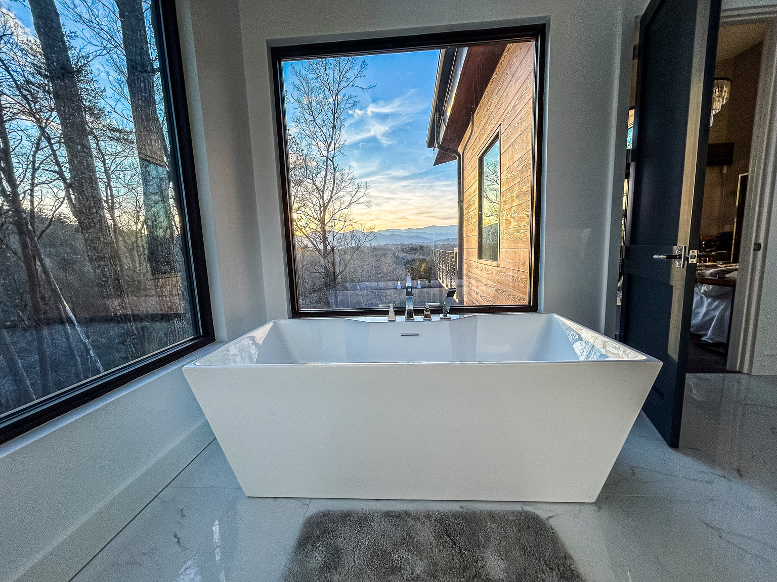 Marion Vacation Rental