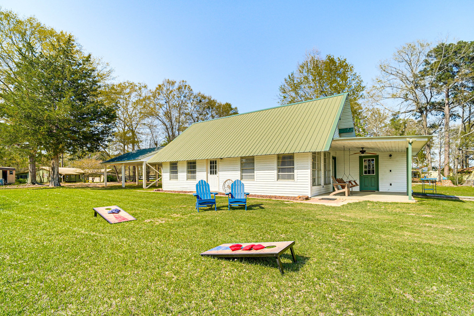 Many Vacation Rental