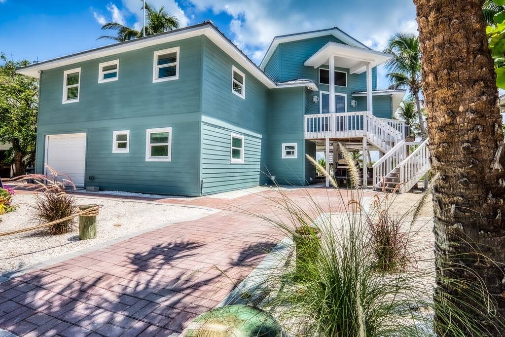 Lee County Vacation Rental