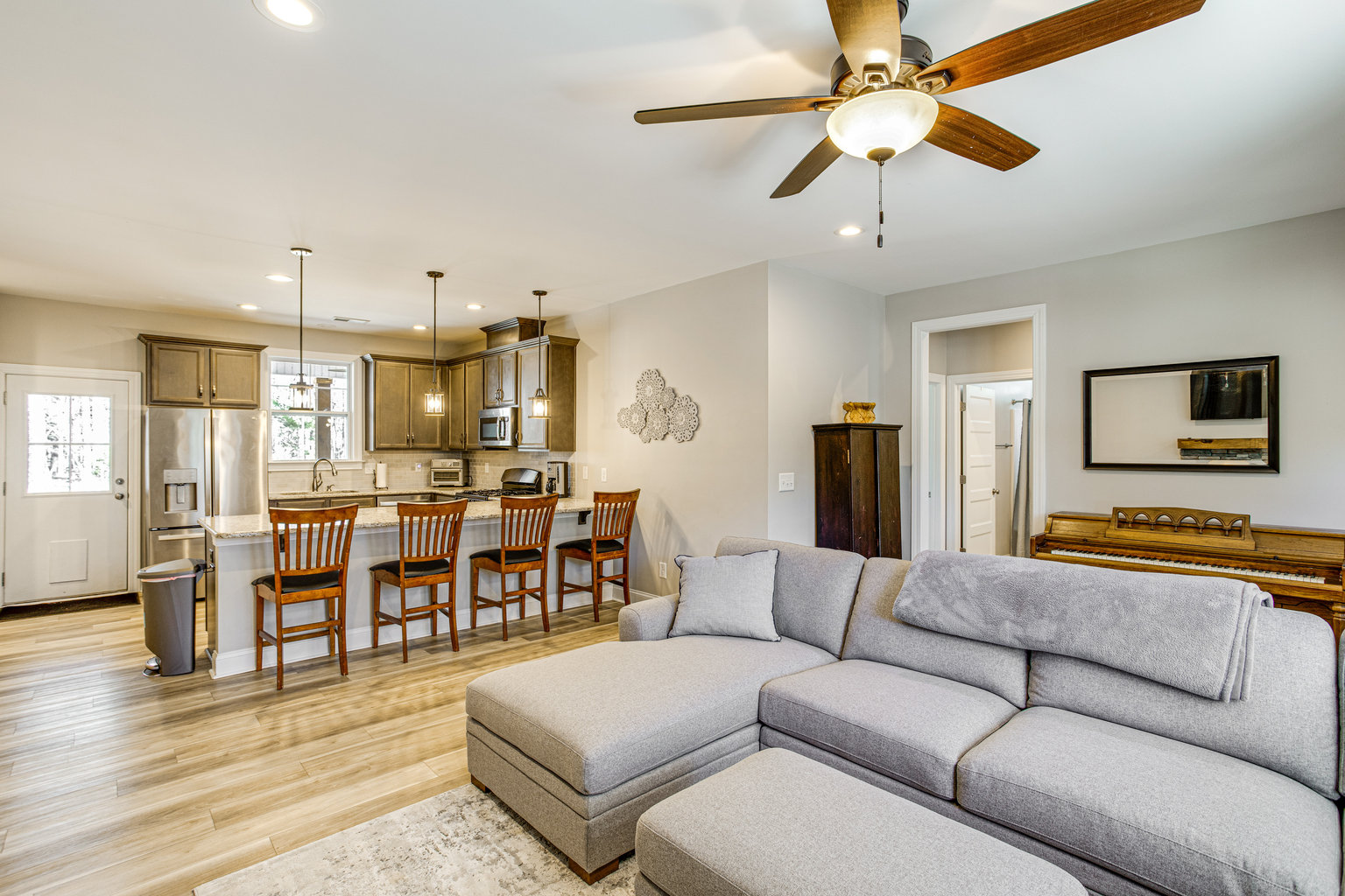 Chapin Vacation Rental