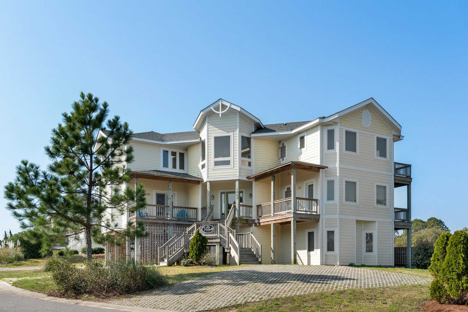 Corolla Vacation Rental