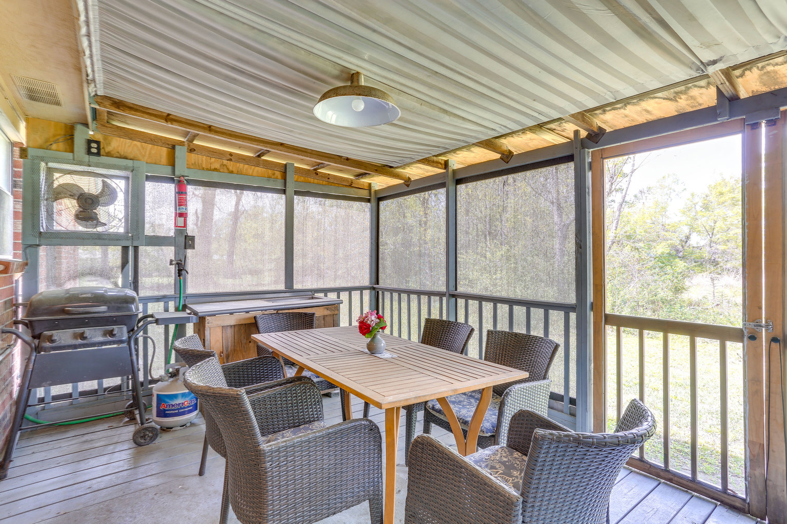 Lufkin Vacation Rental