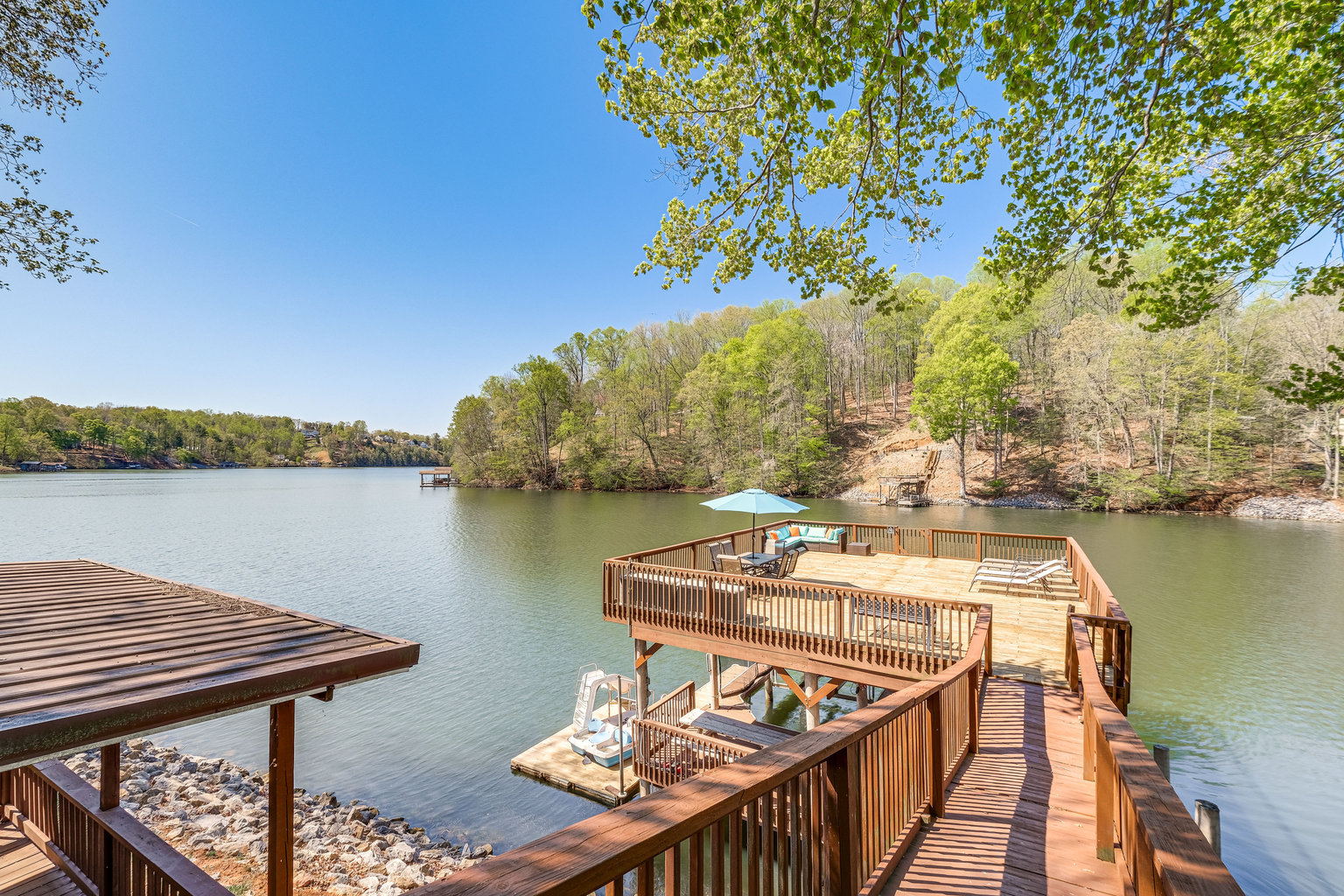 Moneta Vacation Rental