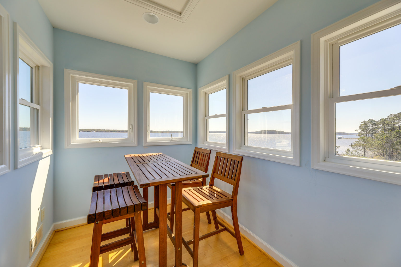 Aurora Vacation Rental