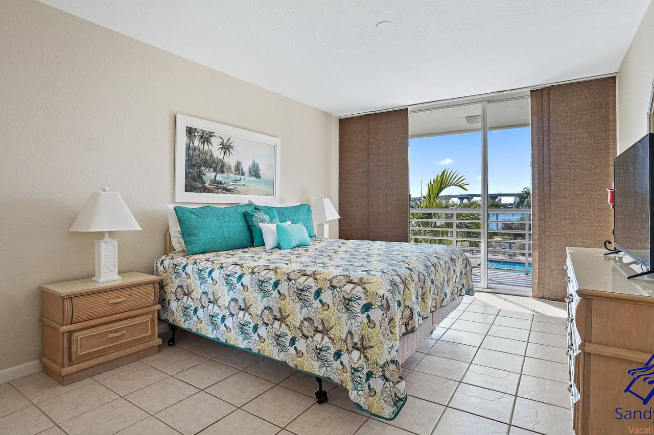 Isla Del Sol Vacation Rental
