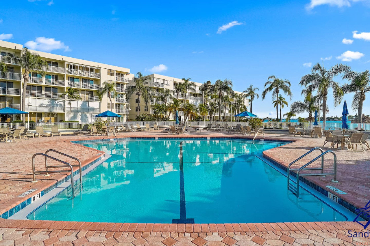 Isla Del Sol Vacation Rental