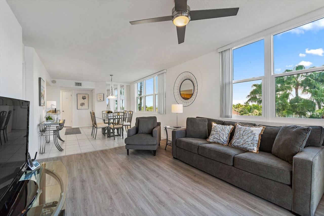 Isla Del Sol Vacation Rental