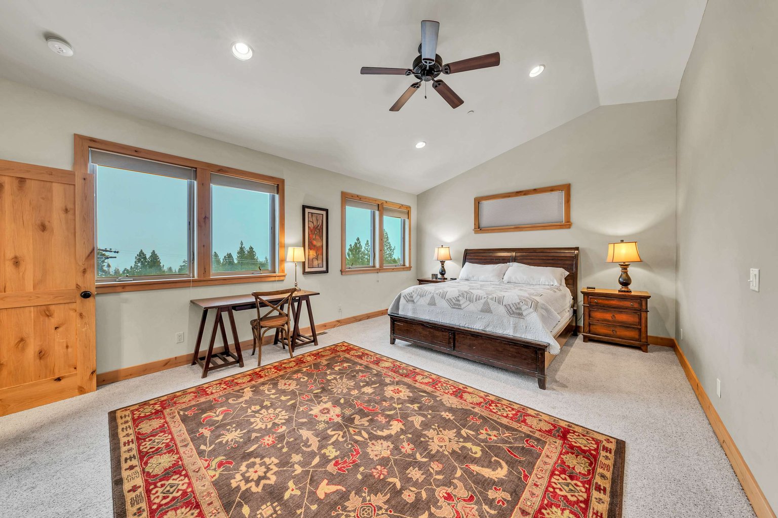 Tahoma Vacation Rental