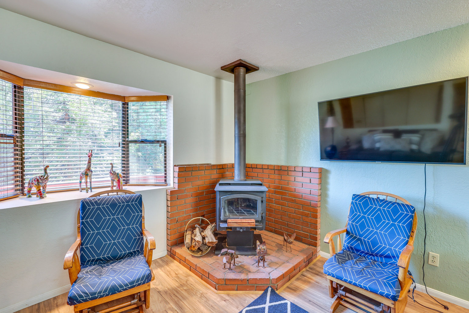 Idyllwild-Pine Cove Vacation Rental