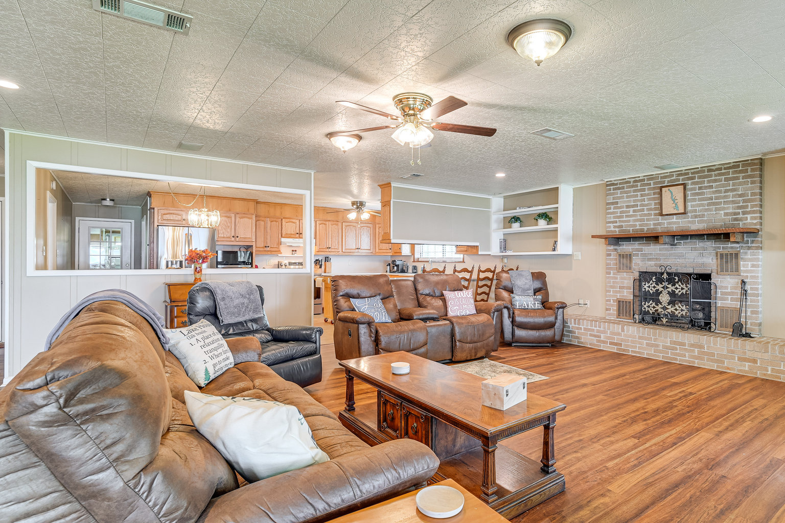 Many Vacation Rental