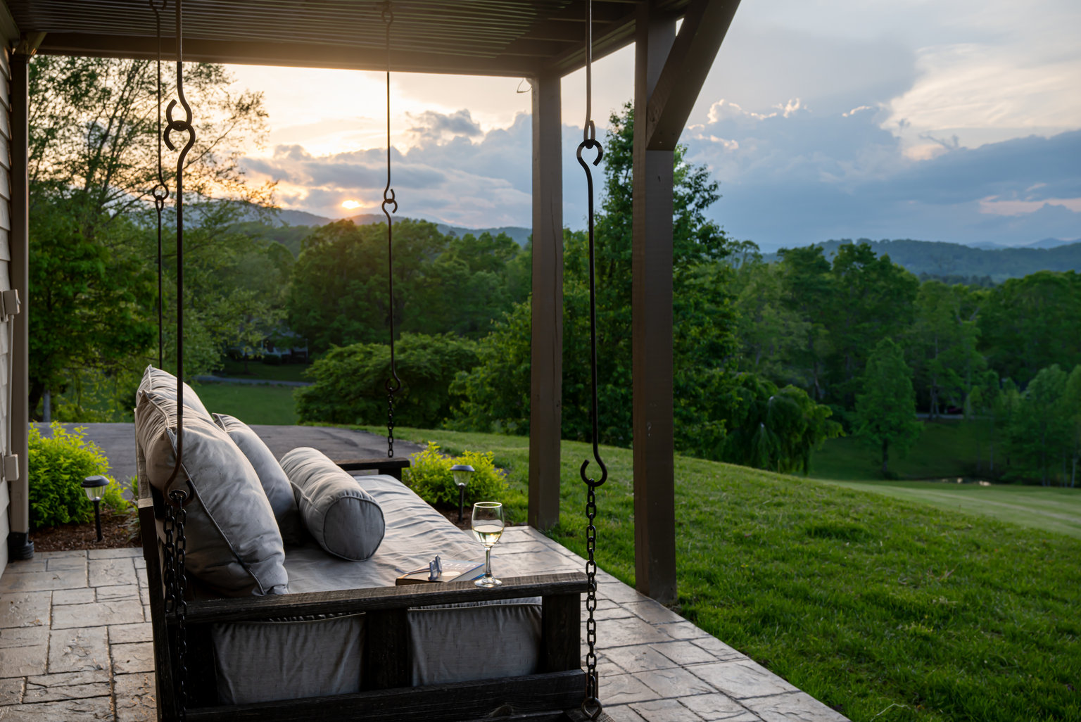 Mills River Vacation Rental