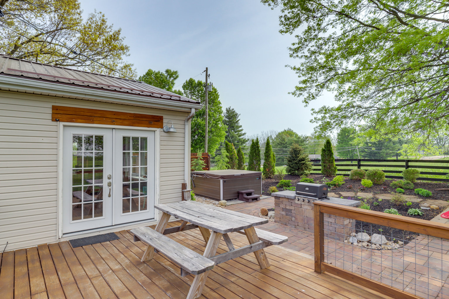 Dry Ridge Vacation Rental