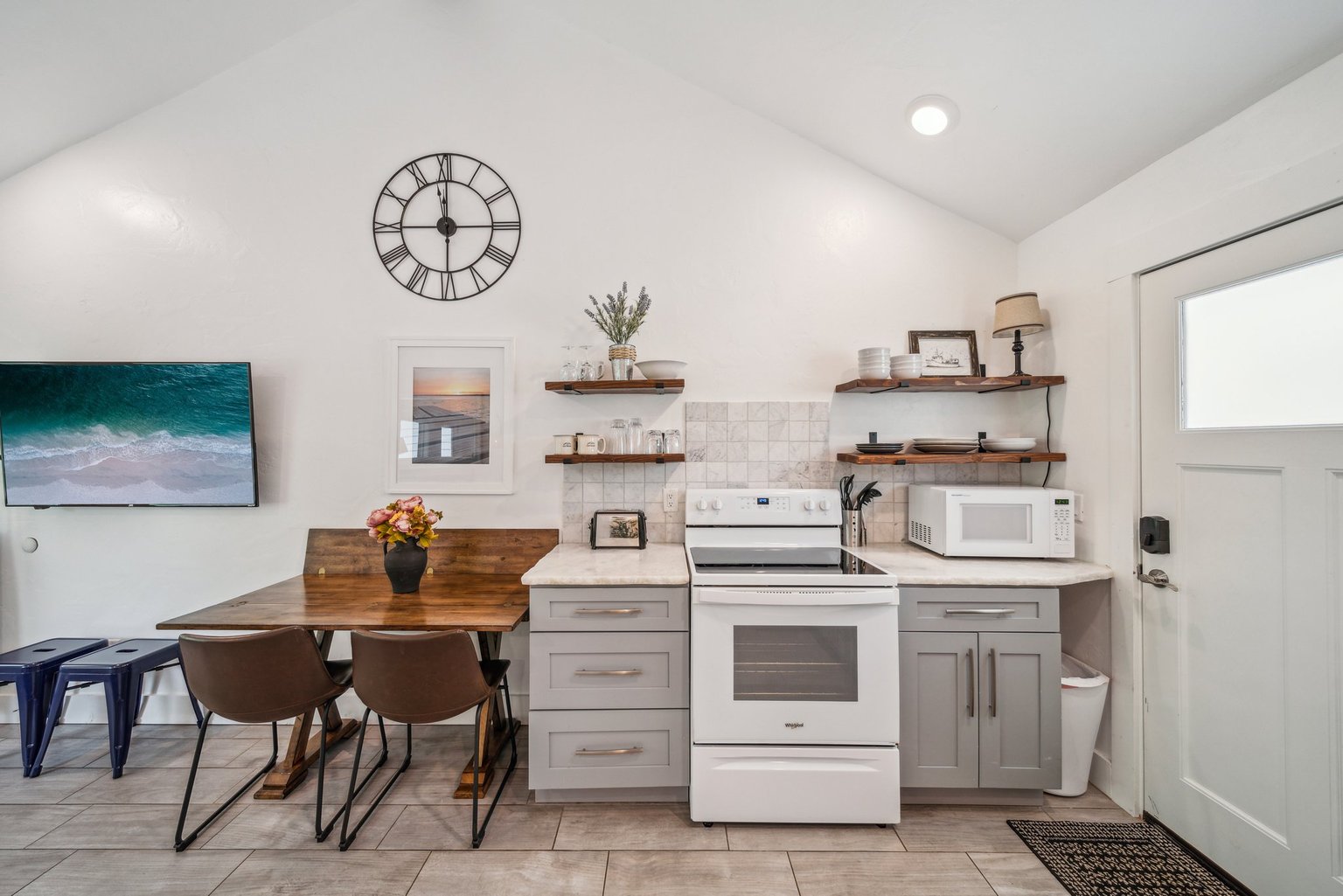 Grove Vacation Rental