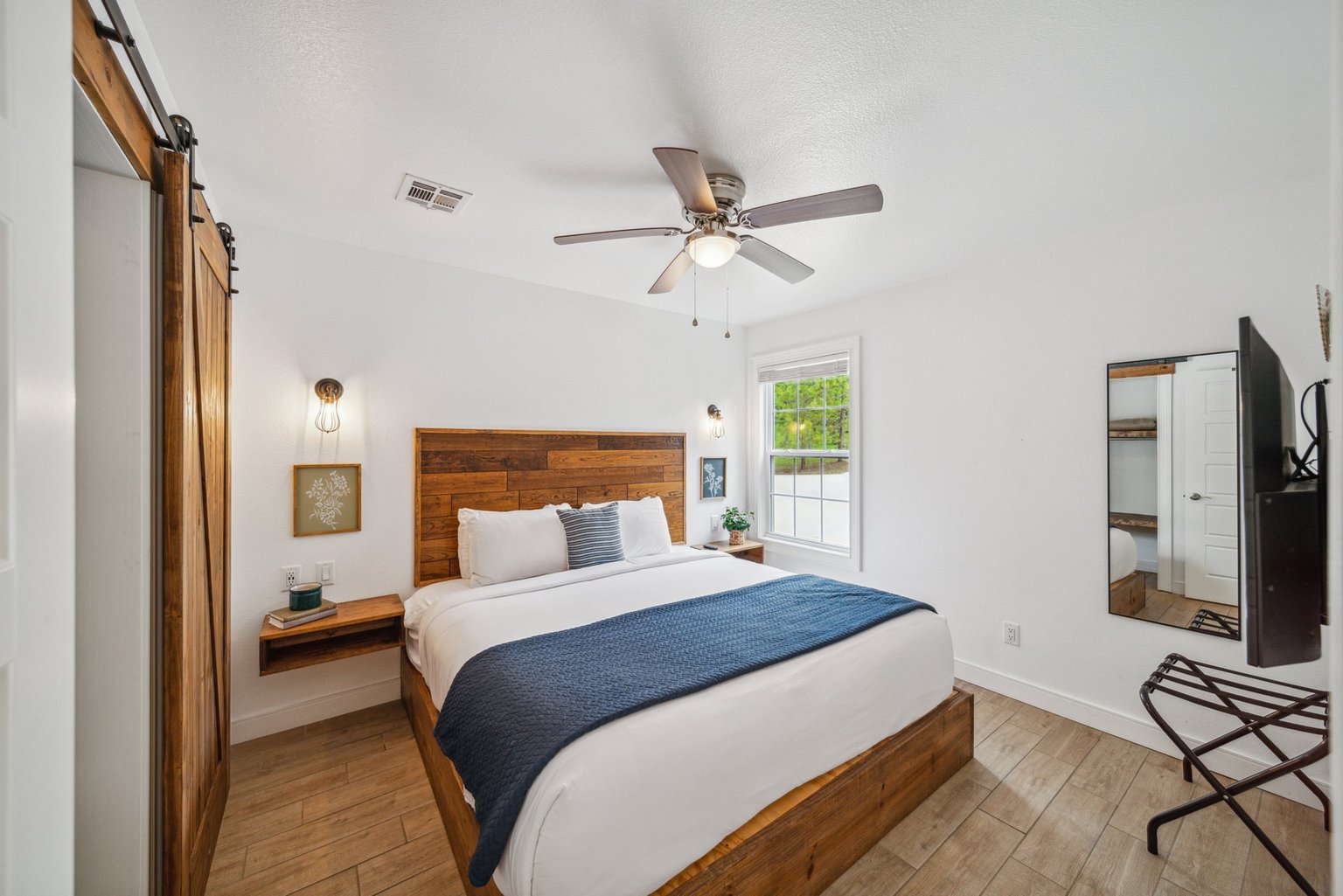 Grove Vacation Rental