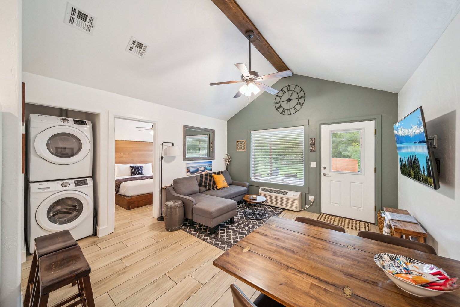 Grove Vacation Rental